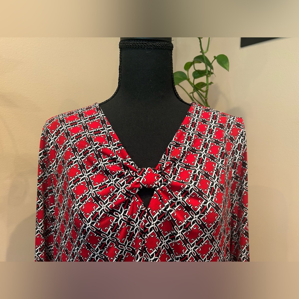 Liz Claiborne Red and Black Patterned Blouse